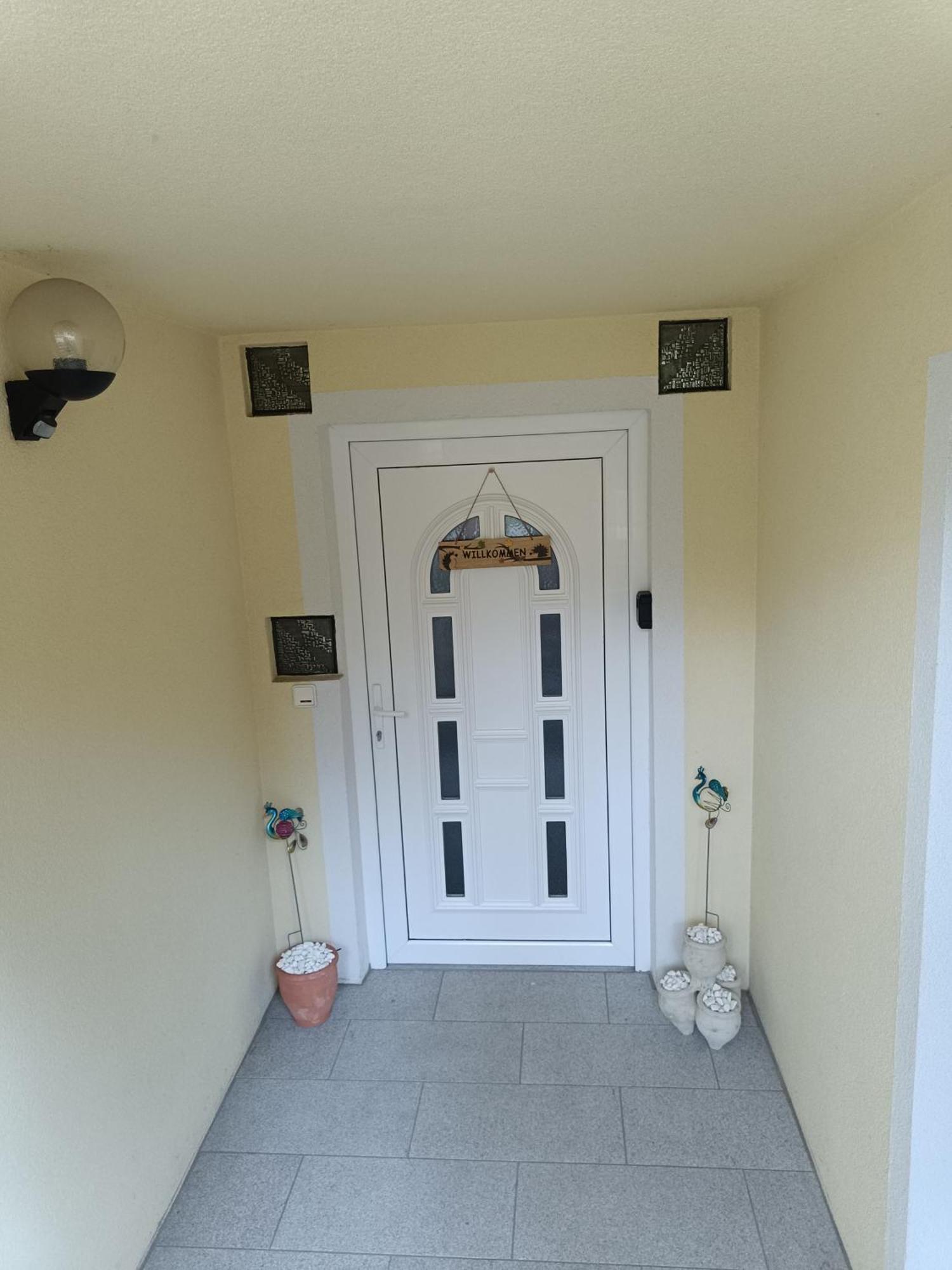 Ella Ferienwohnung Arnoldstein Exterior foto
